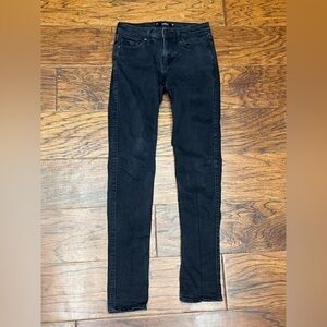 listing-status-banner